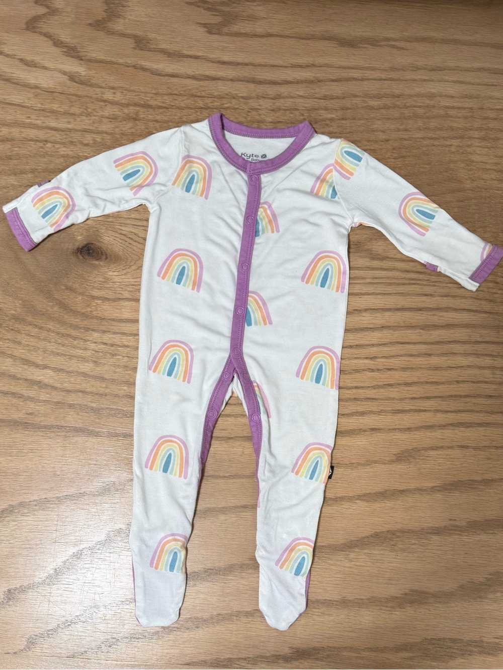 Kyte BABY Footie in Poi Rainbow size newborn